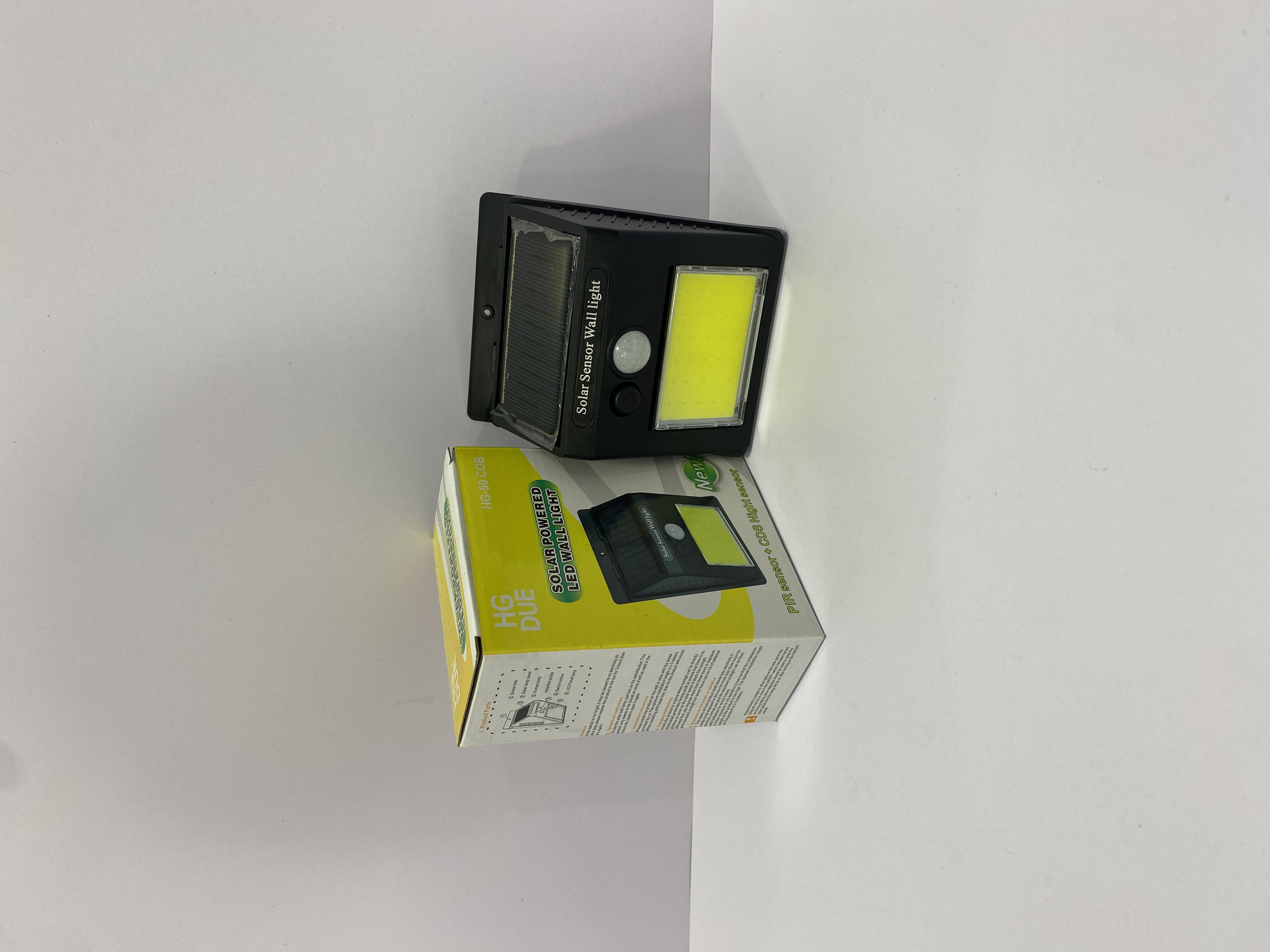 چراغ هوشمند خورشیدی HG-50 COB