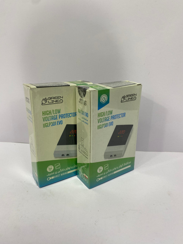 محافظ ولتاژ گرین لاین GLP301 EVO | ۳۰ آمپر + ضد آتش + نمایشگر دیجیتال